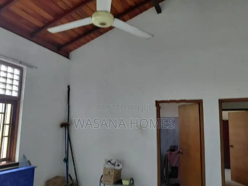 City limit House for sale Borelesgamuwa
