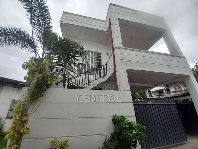 3 Storey House for Sale in Kandana (C7-10597)