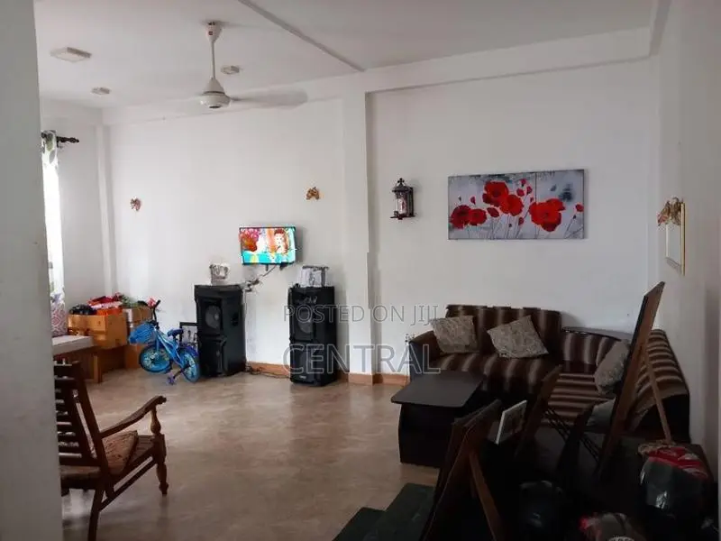 3 Storey House for Sale in Kandana (C7-10597)