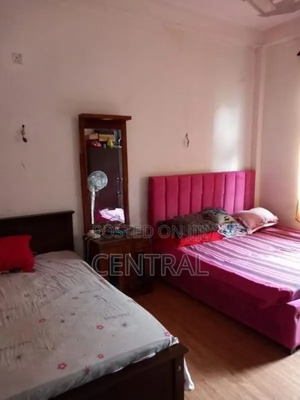 3 Storey House for Sale in Kandana (C7-10597)