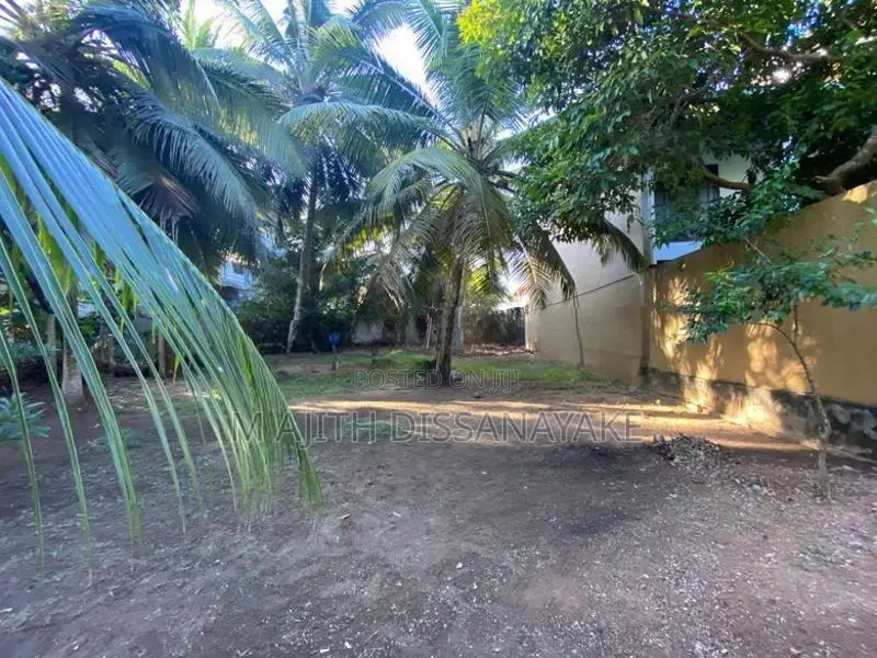 Land for Sale Rahula Road, Matara Plot 3