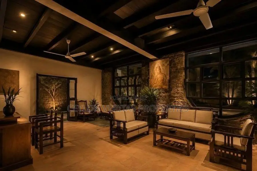 Unawatuna Beachfront Hotel for Sale