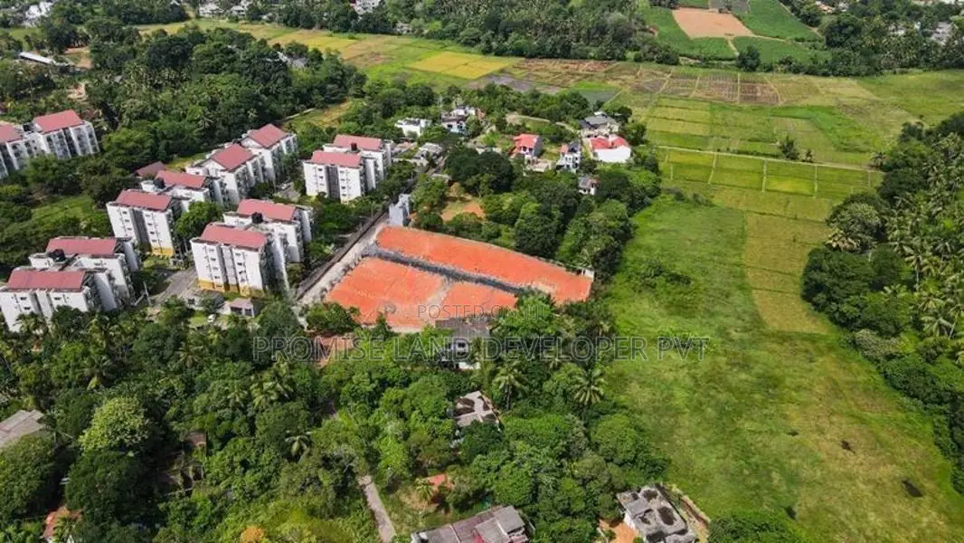 සතර දිසා යාකරන අතුරුගිරියෙන් 6.85p නේවාසික බිම් කොටස් D29