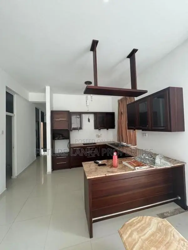 Luxurious 2 Stories House for Rent in Dehiwala