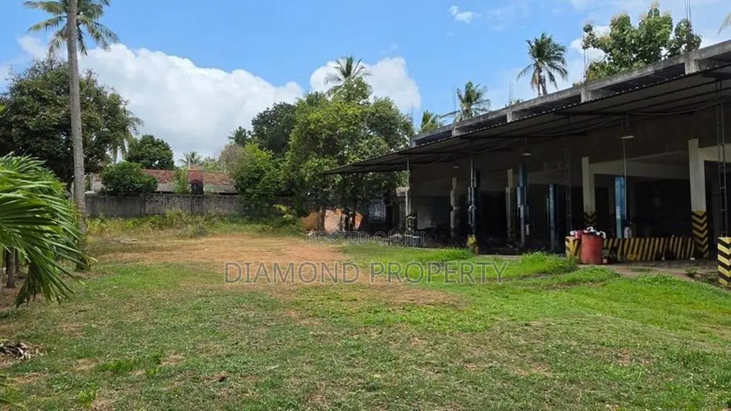 Commercial Property For Urgent Sale In Kuliyapitiya