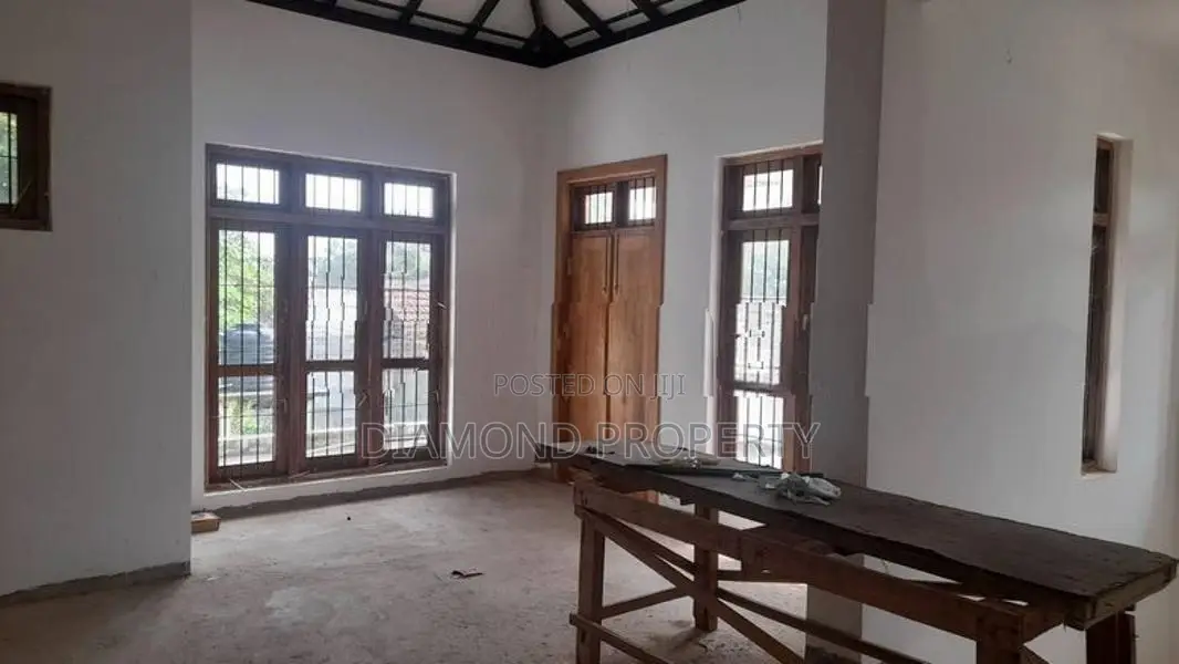 Two Storied Brand New Modern House For Urgent Sale In Udubaddawa