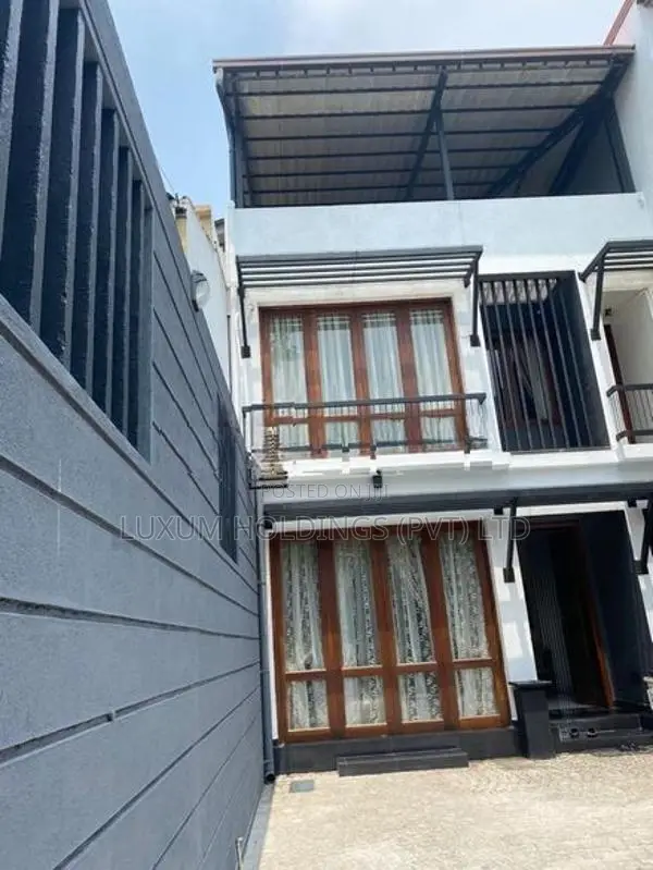 Furnished House for Rent in Thimbirigasyaya Road Colombo 05 [ 1651C ]