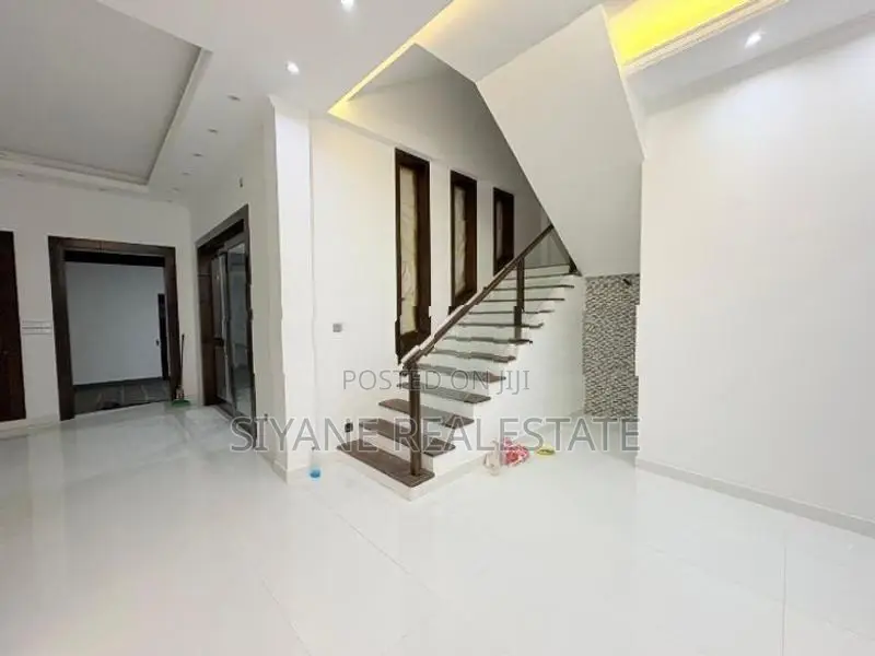 Beautiful Modern House for Sale in Malabe