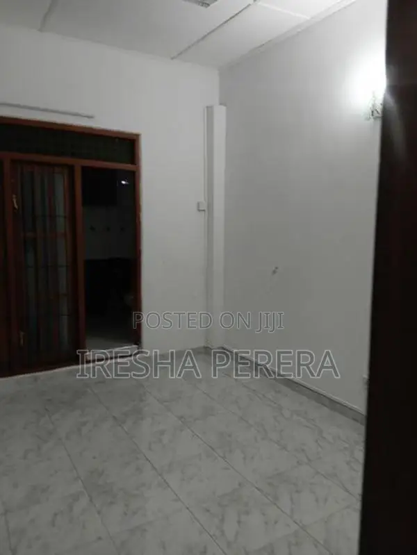 Upstair House For Rent Bellanwila
