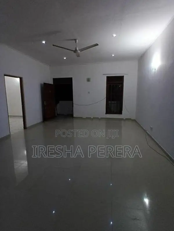 Upstair House For Rent Bellanwila