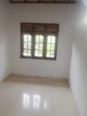 Upstairs House For Rent In Matara City