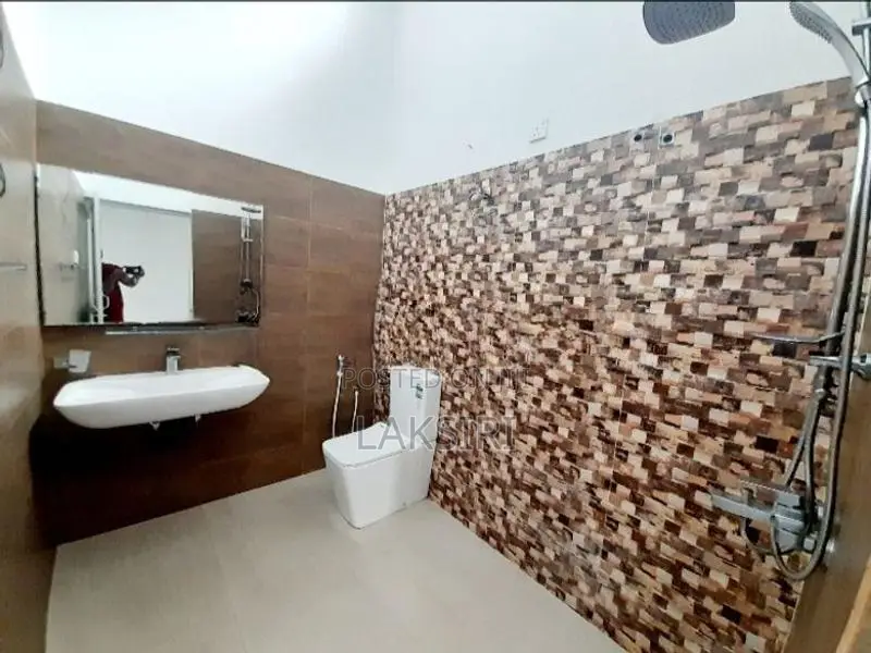 Luxury 1st Floor House Rent Nugegoda Stanley Thelkarathna Mawatha