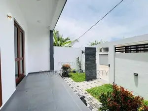 Beautiful 2 Story Brand New House for Sale in Kesbewa