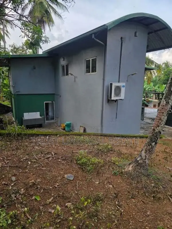 FOR SALE: Highly Accessible Modern Residence – Ragama