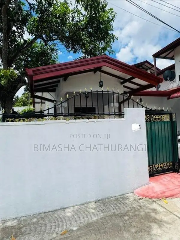 House For Rent In Polwatta