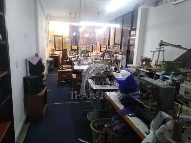 shop for rent