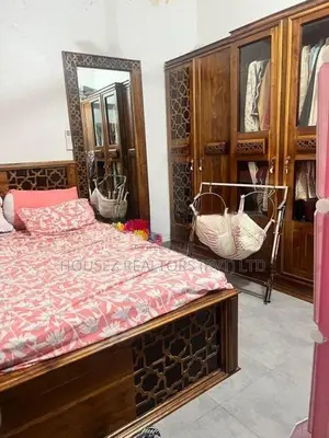 Luxury Building for Sale – Colombo 15