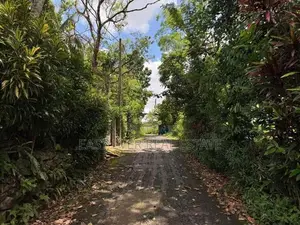 Land for Sale in Hokandara
