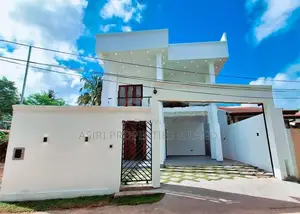 BRAND NEW LUXURY HOUSE FOR SALE IN PILIYANDALA KESBAWA