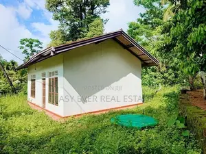 නිට්ටඹුව – ඌරපොලෙන් අලුත්ම නිවසක් ලක්ෂ 59කට