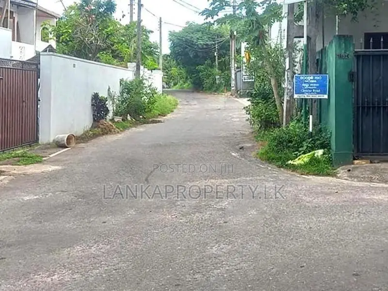 Prime Land for Sale – Pelawatte