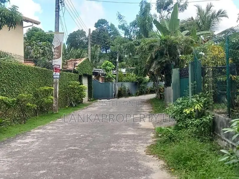 Prime Land for Sale – Pelawatte