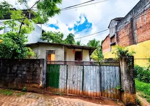 House with Land for Sale Himbutana