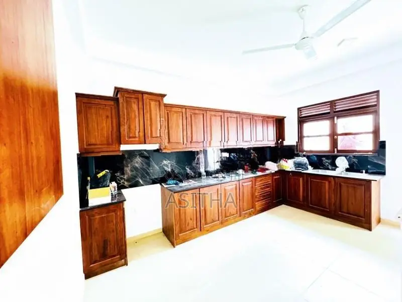 Brand New House Piliyandala Town