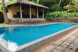 Boutiqe Hotel for sale (4006) Hikkaduwa