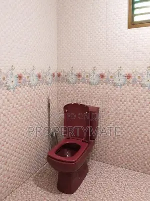 Two-storey House for Sale In Kadugannawa Kandy