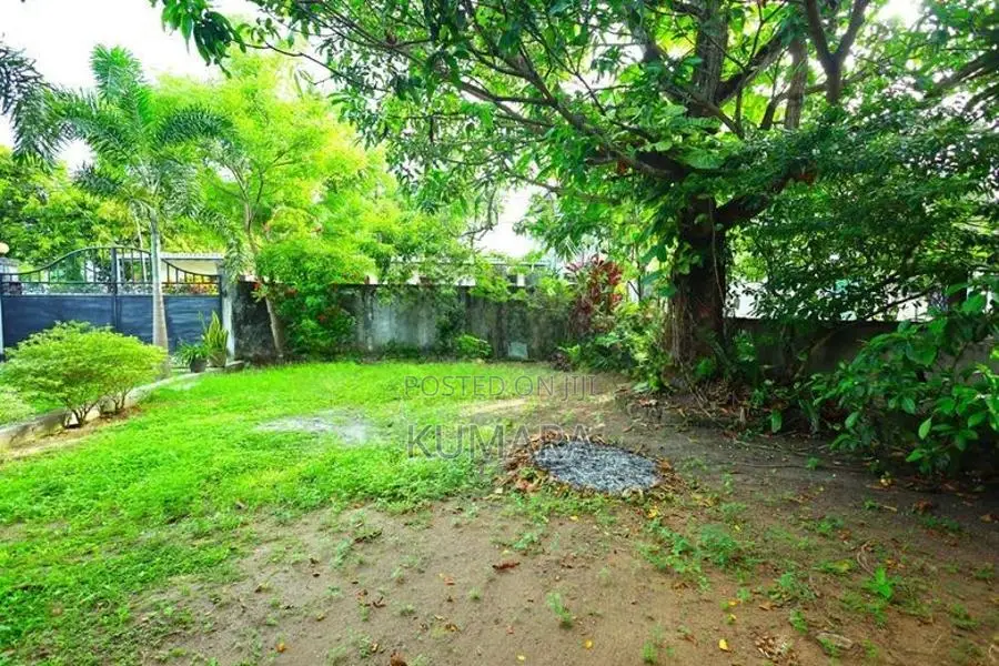 Commercial Land for Sale in Katubedda