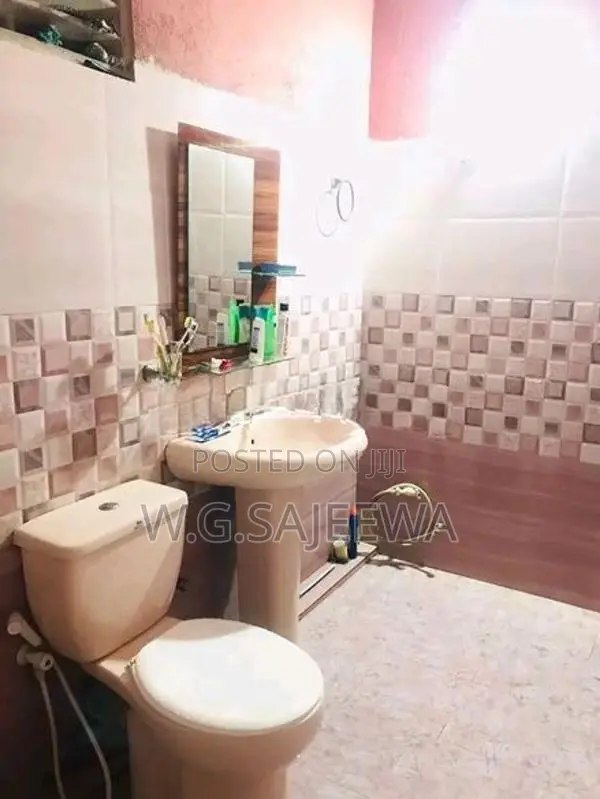 Single house sale in Seeduwa, kotugoda