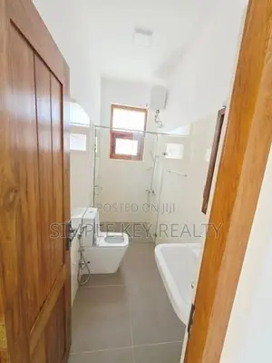 Battaramulla Brand new Two Storey House for Rent