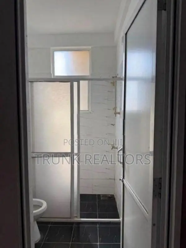 Falcon Residencies, Colombo 04 02BR Apartment For Sale (NK11746)