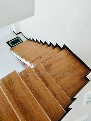 Spacious 5-Bedroom Family Home for Sale – Homagama