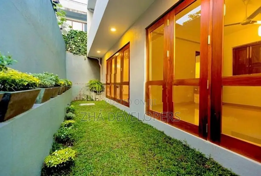 Architect-Designed Modern Luxury House Sale in Dehiwela