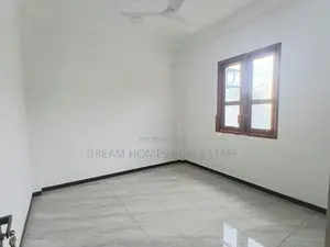 Luxury 3-Storey House for Sale – Makuluduwa, Bokundara