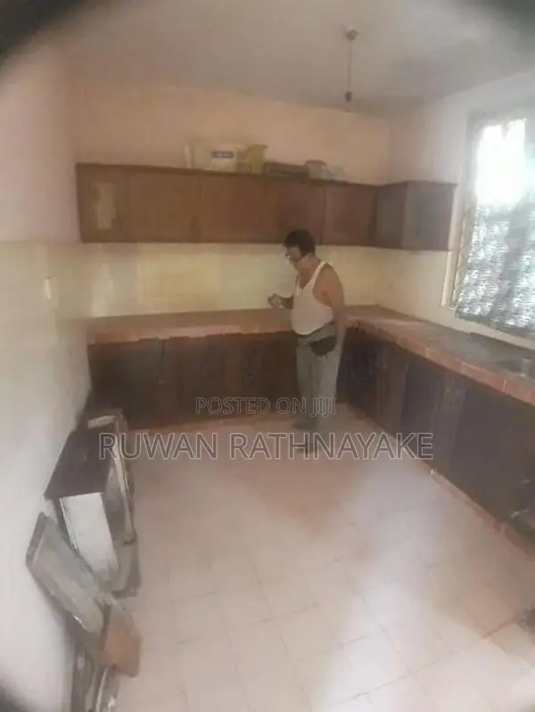 Single House for Rent in Bellanvila