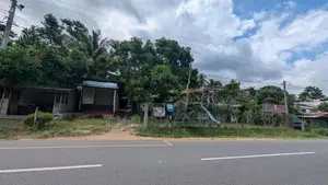 Land With Building For Sale Kurunegala