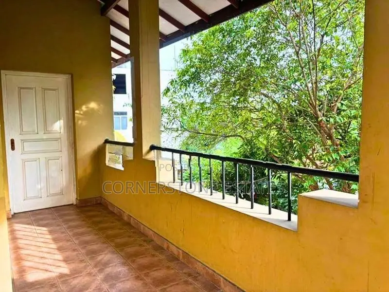 Fully Furnished Upstairs House for Rent Wattala