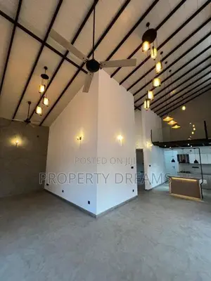 🌟 Stylish & Well-Maintained House for Sale