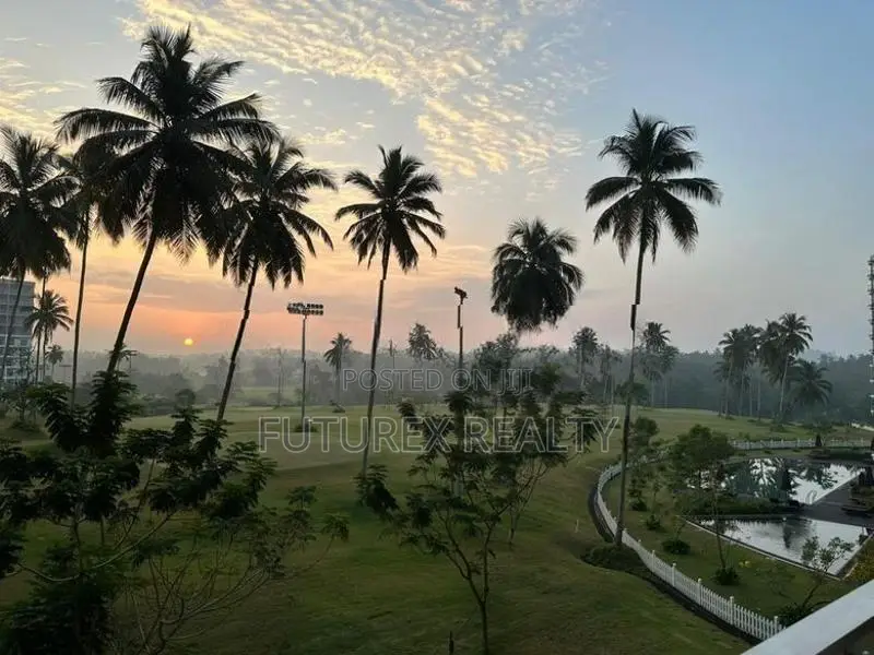 CANTEBURY GOLF 2 BR APARTMENT FOR IMMEDIATE SALE