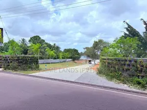 Boralesgamuwa Land for Sale