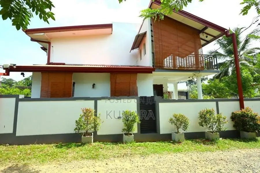 Eye Catching |House for sale in Meegoda