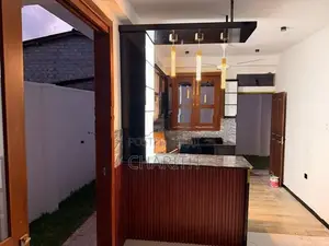 Luxury 3-Storey 5-Bedroom House for Sale Piliyandala