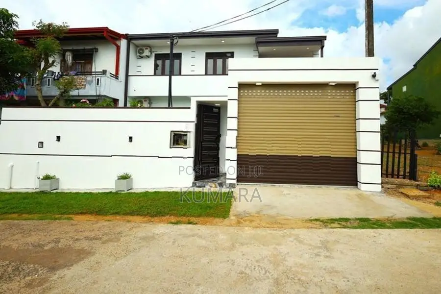 Newly built House for sale in Madapatha, Piliyandala