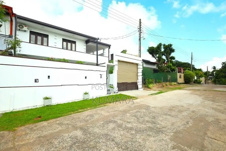 Newly built House for sale in Madapatha, Piliyandala