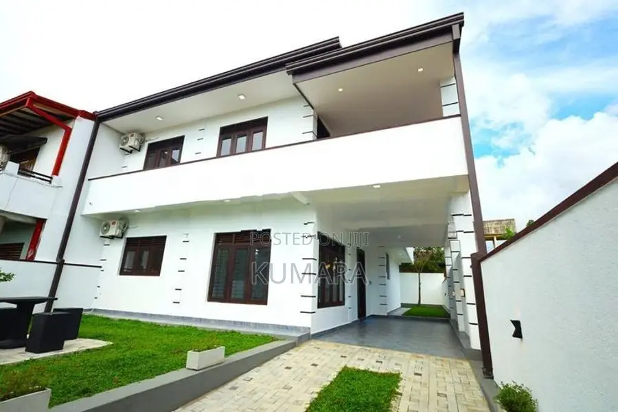 Newly built House for sale in Madapatha, Piliyandala