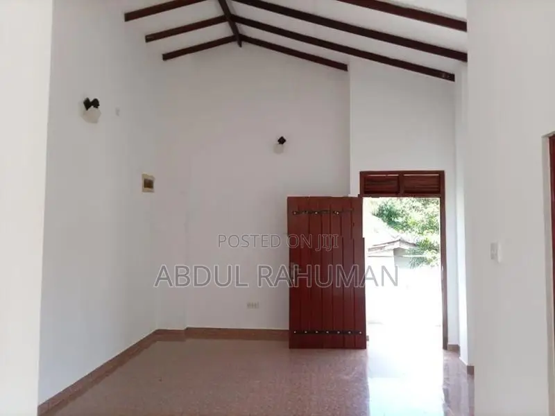 Ground Floor House for Rent Moratuwa Town