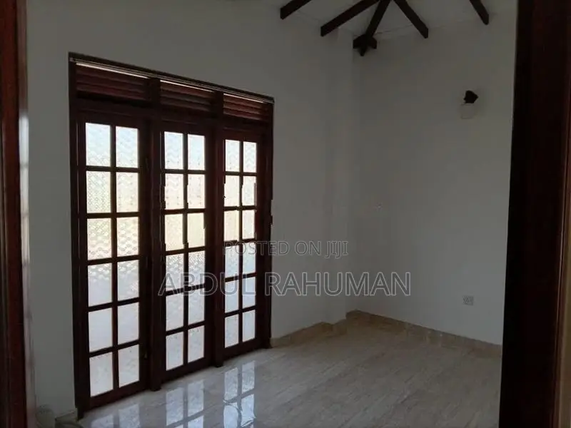 Ground Floor House for Rent Moratuwa Town